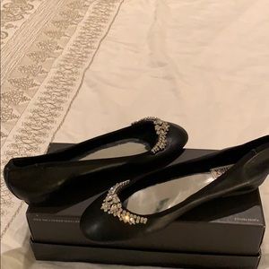 Badgley Mischka Flats